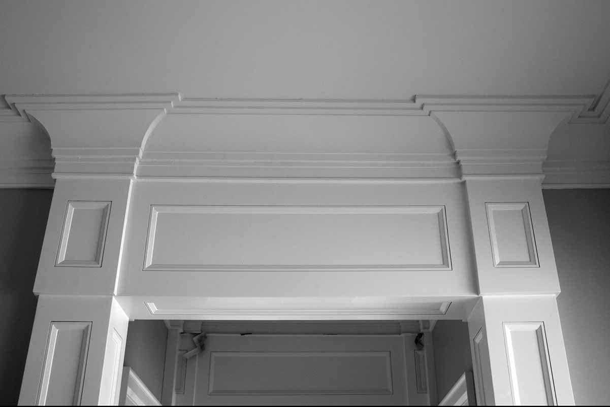 Crown Molding Header
